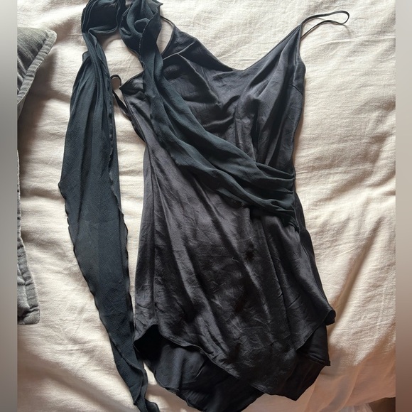 VTG Express Silk Scarf Tank - Picture 1 of 3